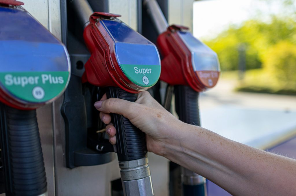 The industry warns: In a little while, a liter of petrol will cost DKK 26